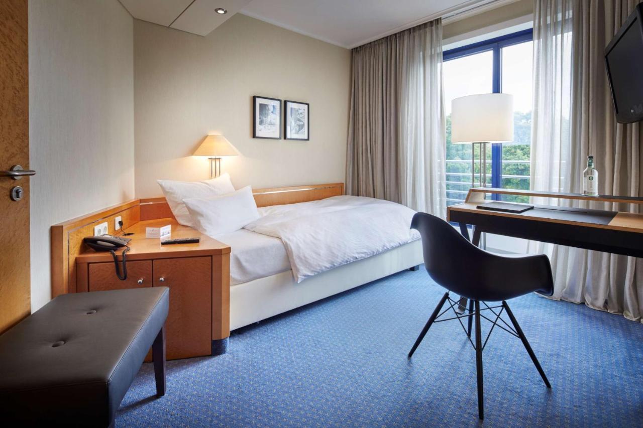 พาร์คโฮเทล ฟอร์ซไฮม์ Hotel ภายนอก รูปภาพ
