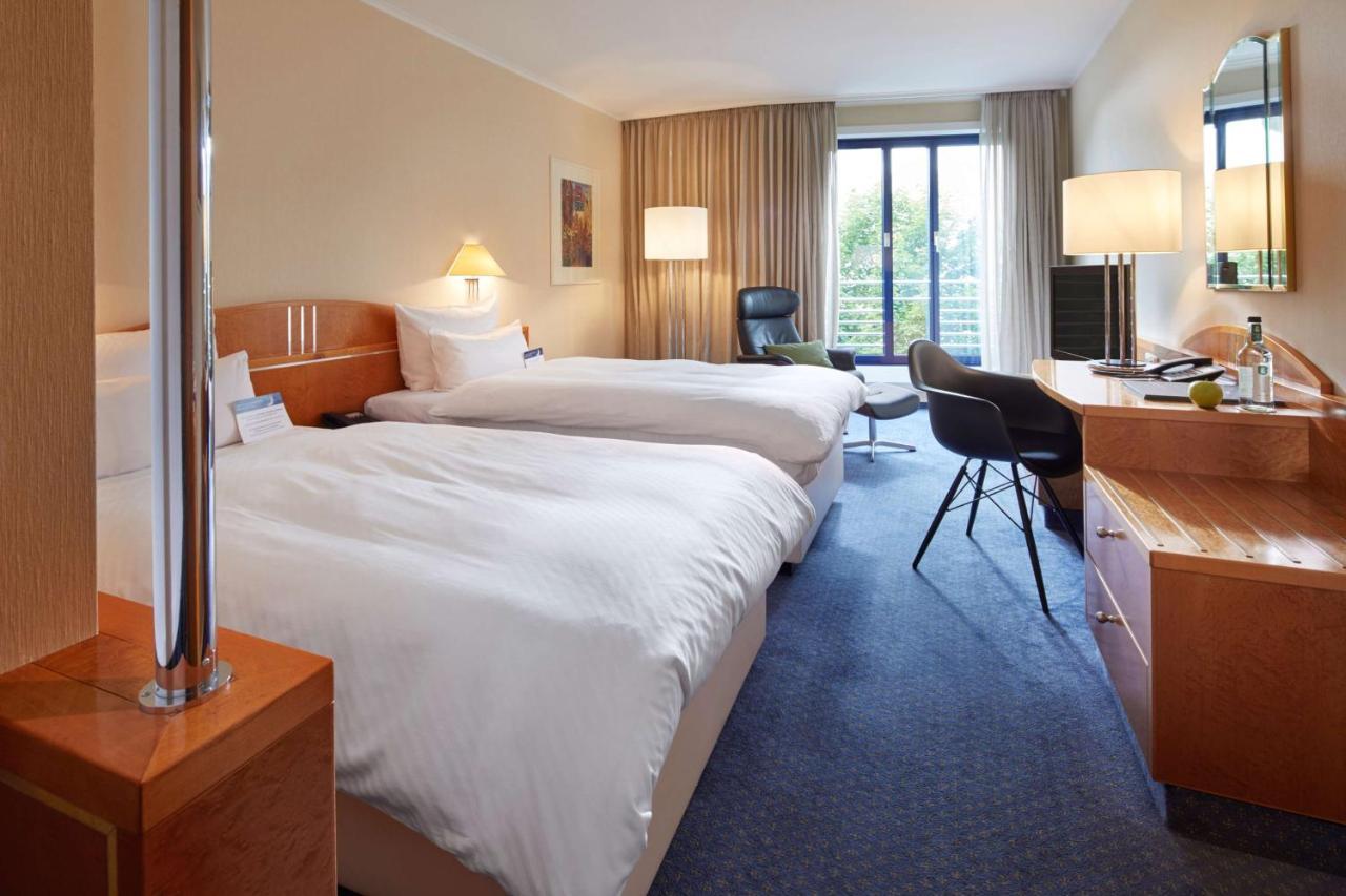 พาร์คโฮเทล ฟอร์ซไฮม์ Hotel ภายนอก รูปภาพ