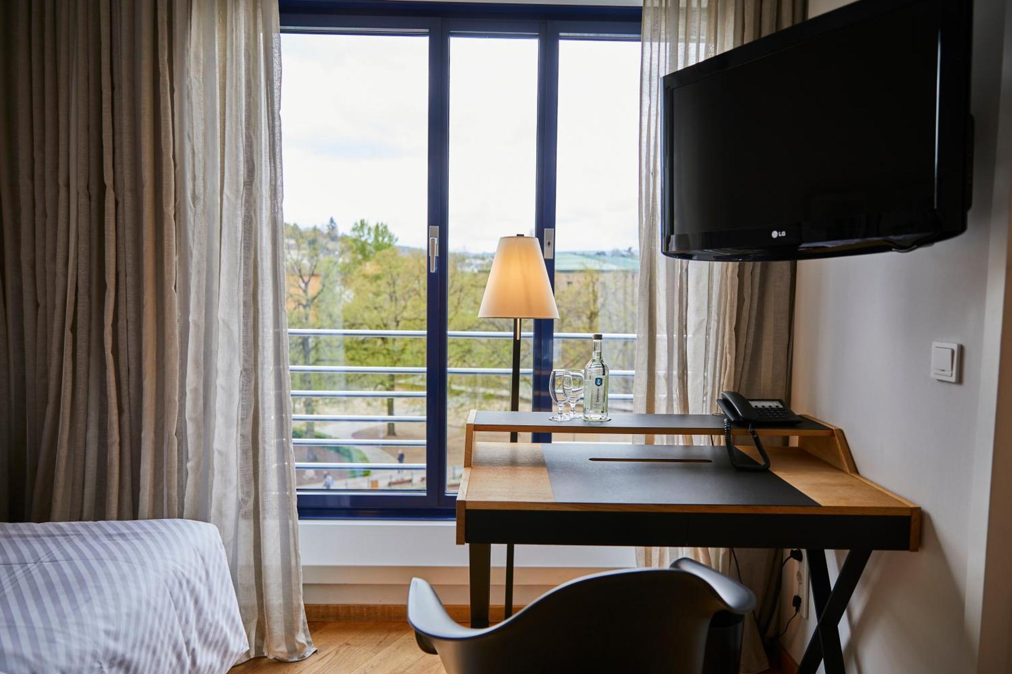 พาร์คโฮเทล ฟอร์ซไฮม์ Hotel ภายนอก รูปภาพ